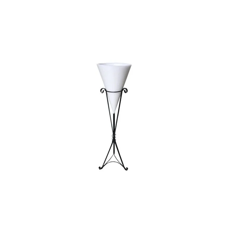 Three-legged cone stand