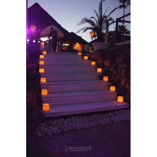 velas cilindricas huecas