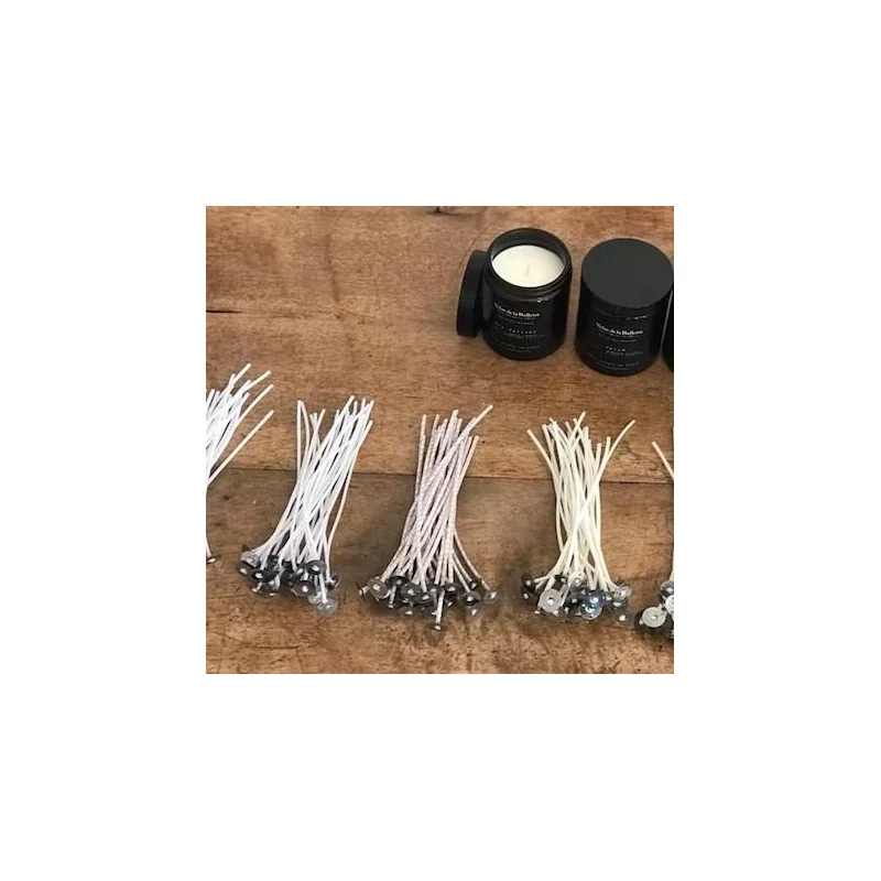 mechas de velas con soporte